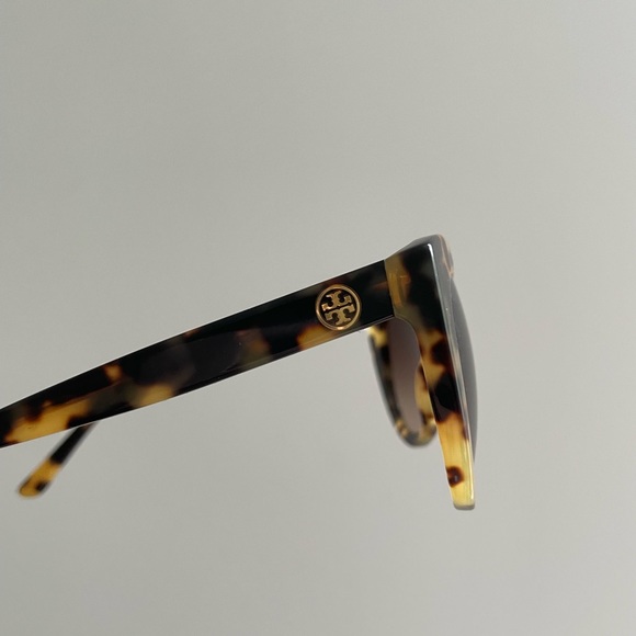 Tory Burch Retro Cat Eye Sunglasses - Picture 3 of 4